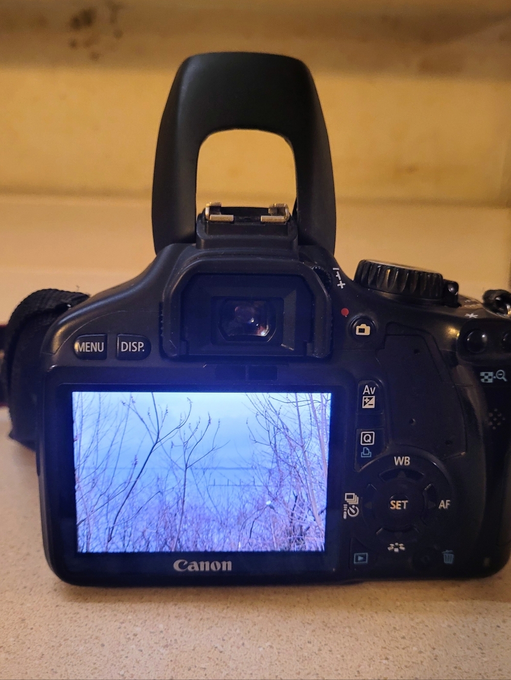Canon Rebel T2i DSLR Camera Kit + Lens + 2 Batteries Tested - Picture 3 of 9